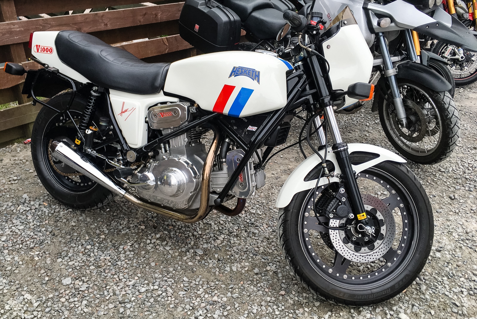 Hesketh V1000
